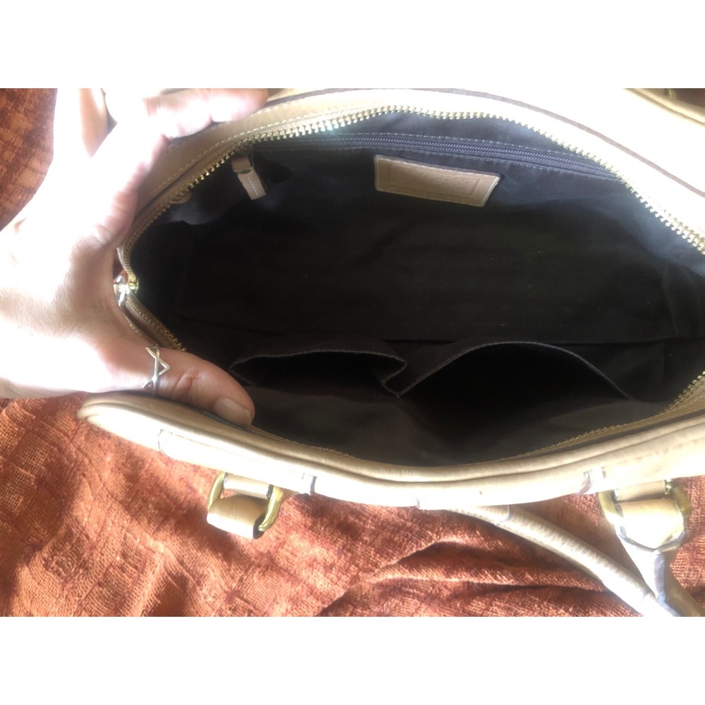 VTG Coach - Picture 4 of 8